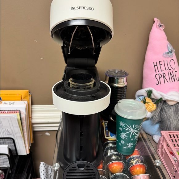 Nespresso Vertuo Next Black and White SOLD - Picture 4 of 4